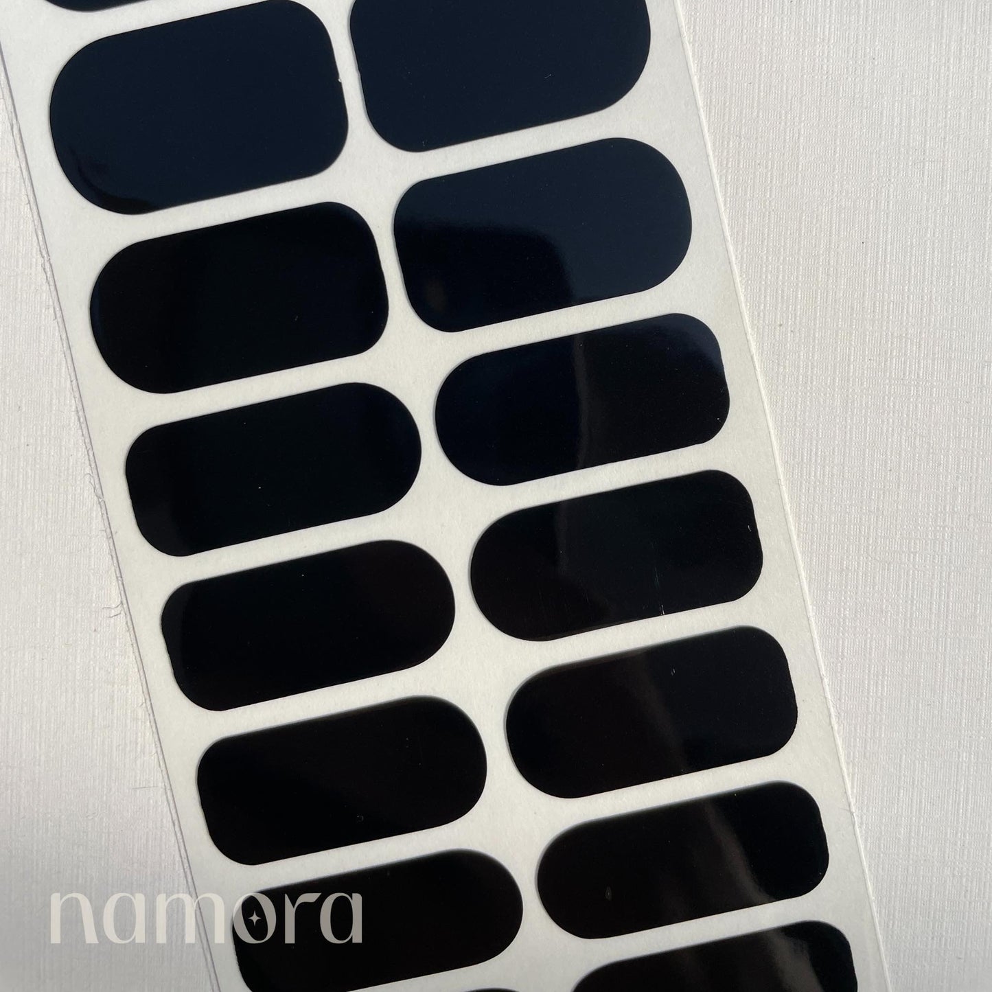 Classic Black - Namora