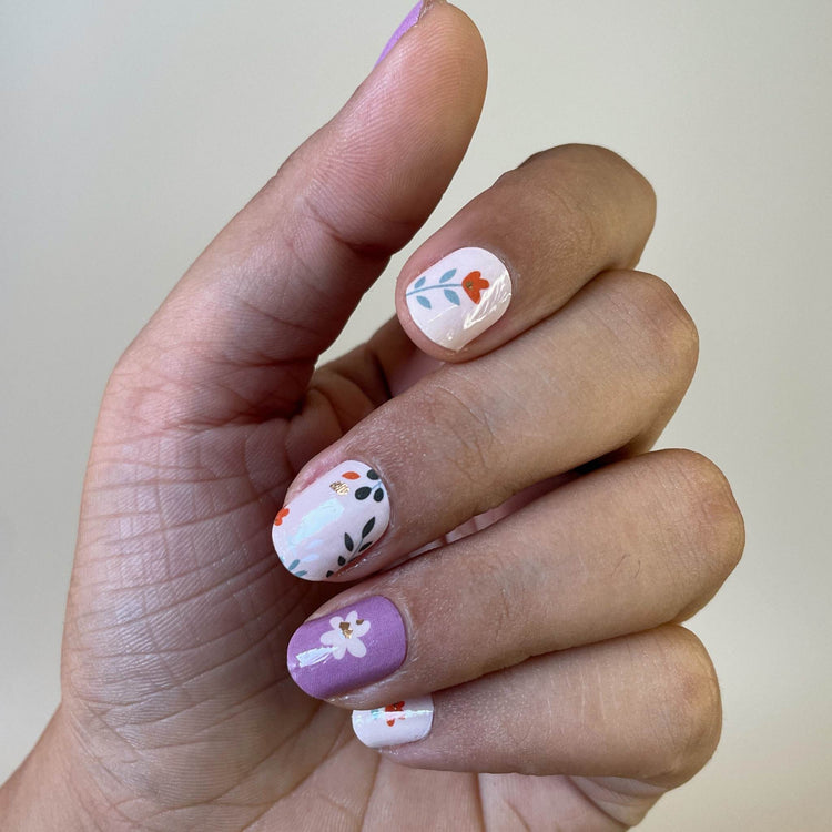 Floral & Botanical