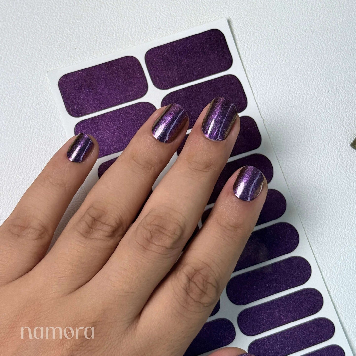 Mulberry Luxe Nail Wraps